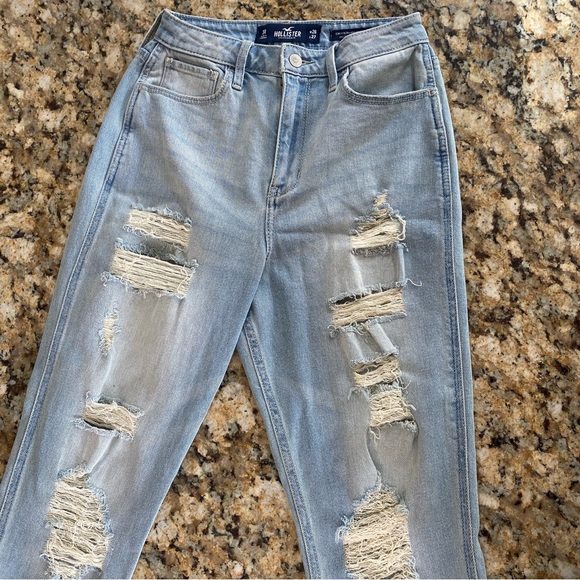 Hollister Mom Jeans - Picture 2 of 6